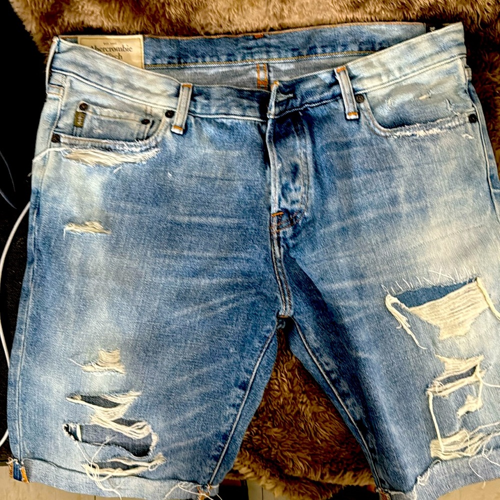 Abercrombie and Fitch brand new ripped vintage shorts brand new,